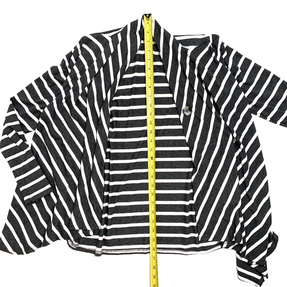 Grey and White Striped Cardigan w/ Button - Picture 2 of 4
